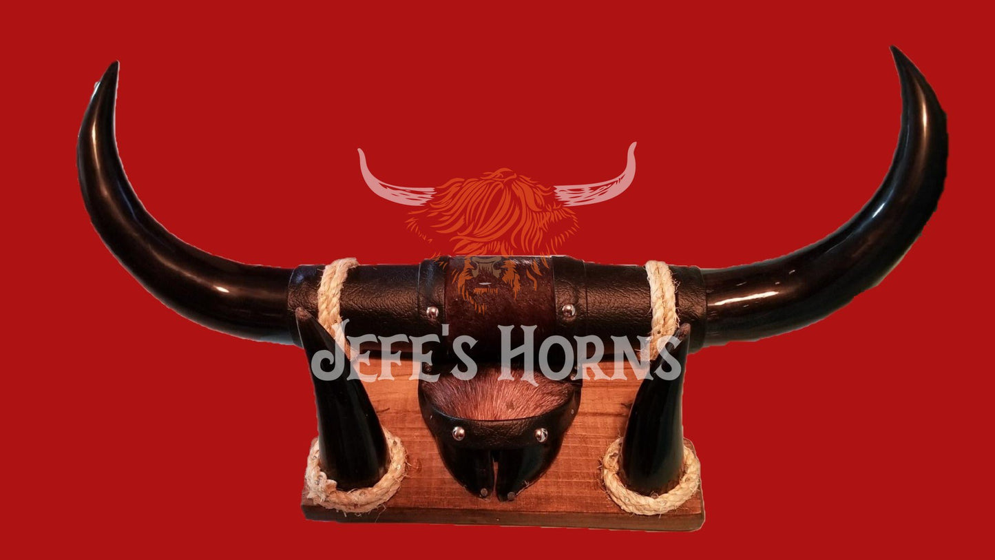 Jefe's Large w/Hoof “Doble c/Pesuña” Horns - Polished Steer Bull Longhorn Mounted Taxidermy - South West Tex-Mex Art - Cowboy Country Rustic Ranch Decor