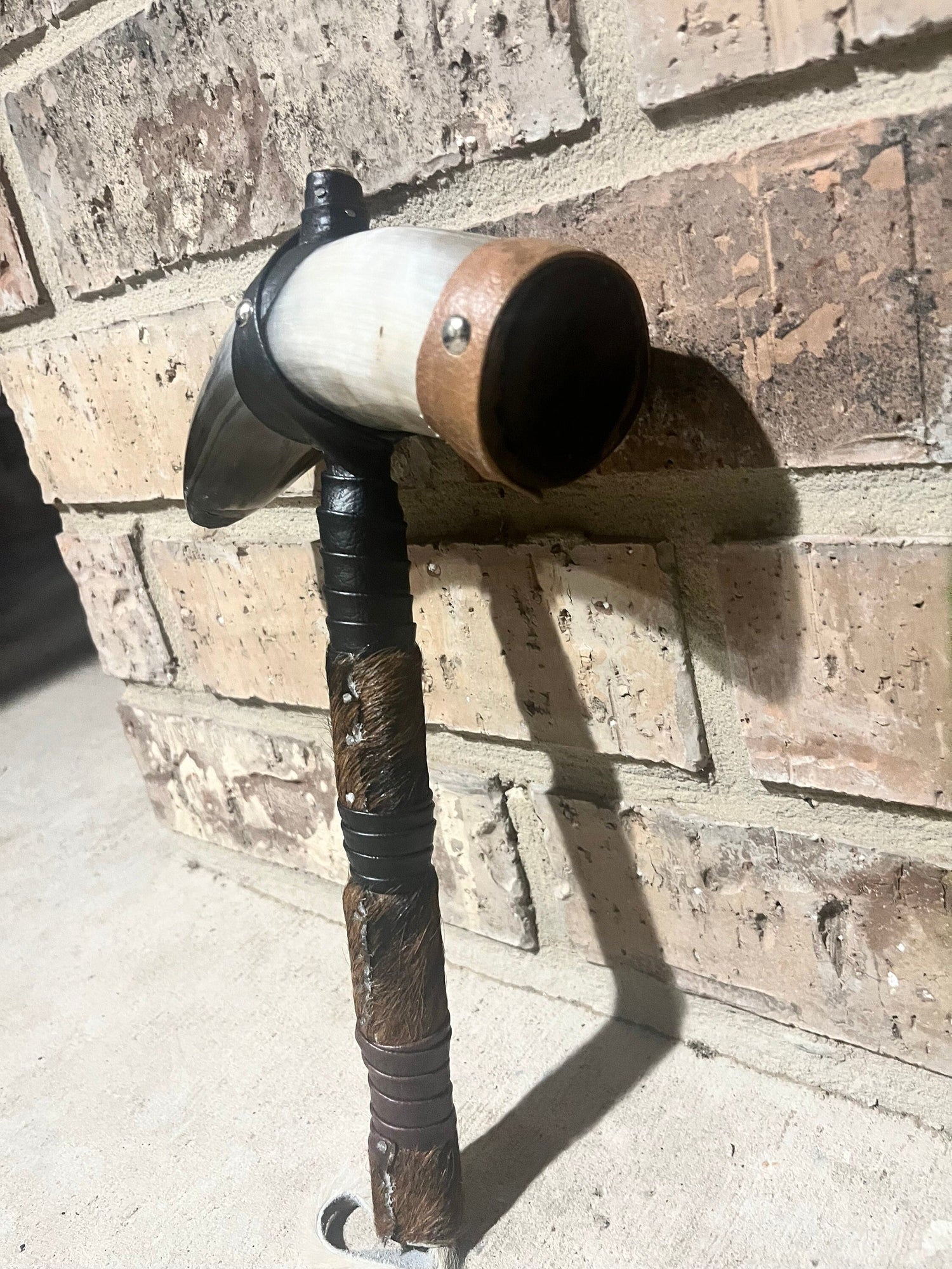 Jefe's "Sonajero" Rattle - Brindle Brown w/ White & Black Tipped Horn - Steer Bull Art Tex-Mex South Decor